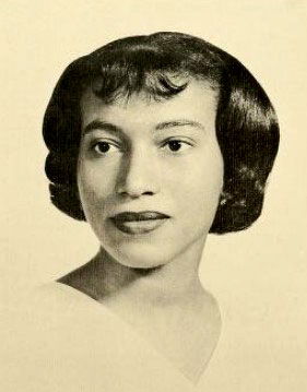 Virginia Neves Gonsalves ’62 Virginia Neves Gonsalves ’62